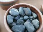 ⁦احجار زلط طبيعية لتزيين احواض السمك و الزواحف واوعية النباتات - 1 كجم⁩ - الصورة ⁦3⁩