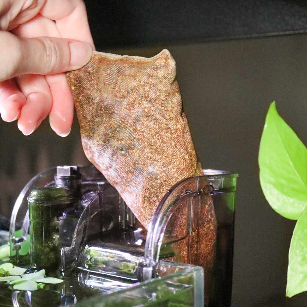 سيكيم بيوريجين، مرشح لتصفية الشوائب وتغير لون المياه وقابل لاعاده الاستخدام، ١٠ مل تكفى حوض ٤٠ لتر - Image 6